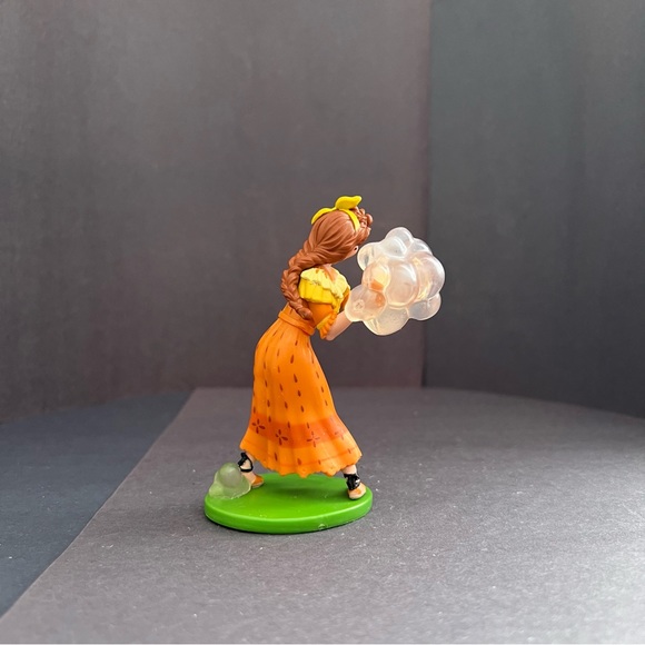 Disney Encanto Pepa PVC Figure - Picture 2 of 4